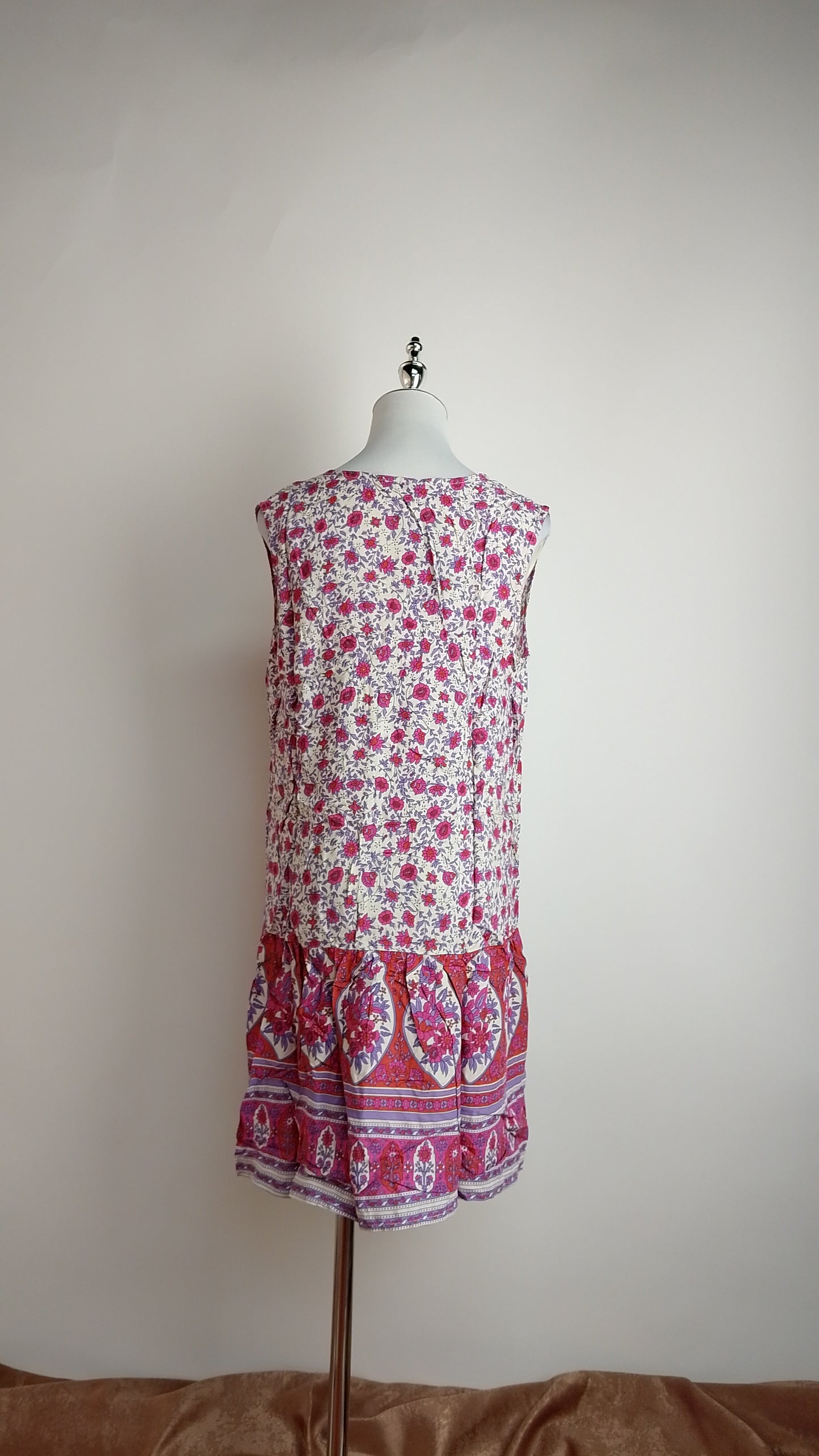 Vestido Floral Rosa / ANU05