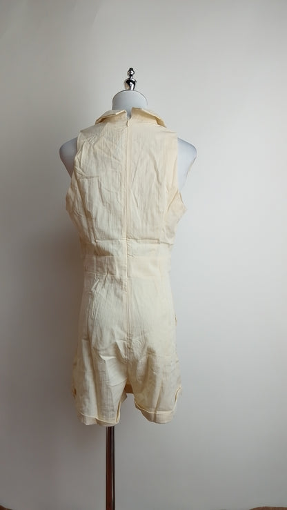 Enterizo corto beige urbano / ANJ04