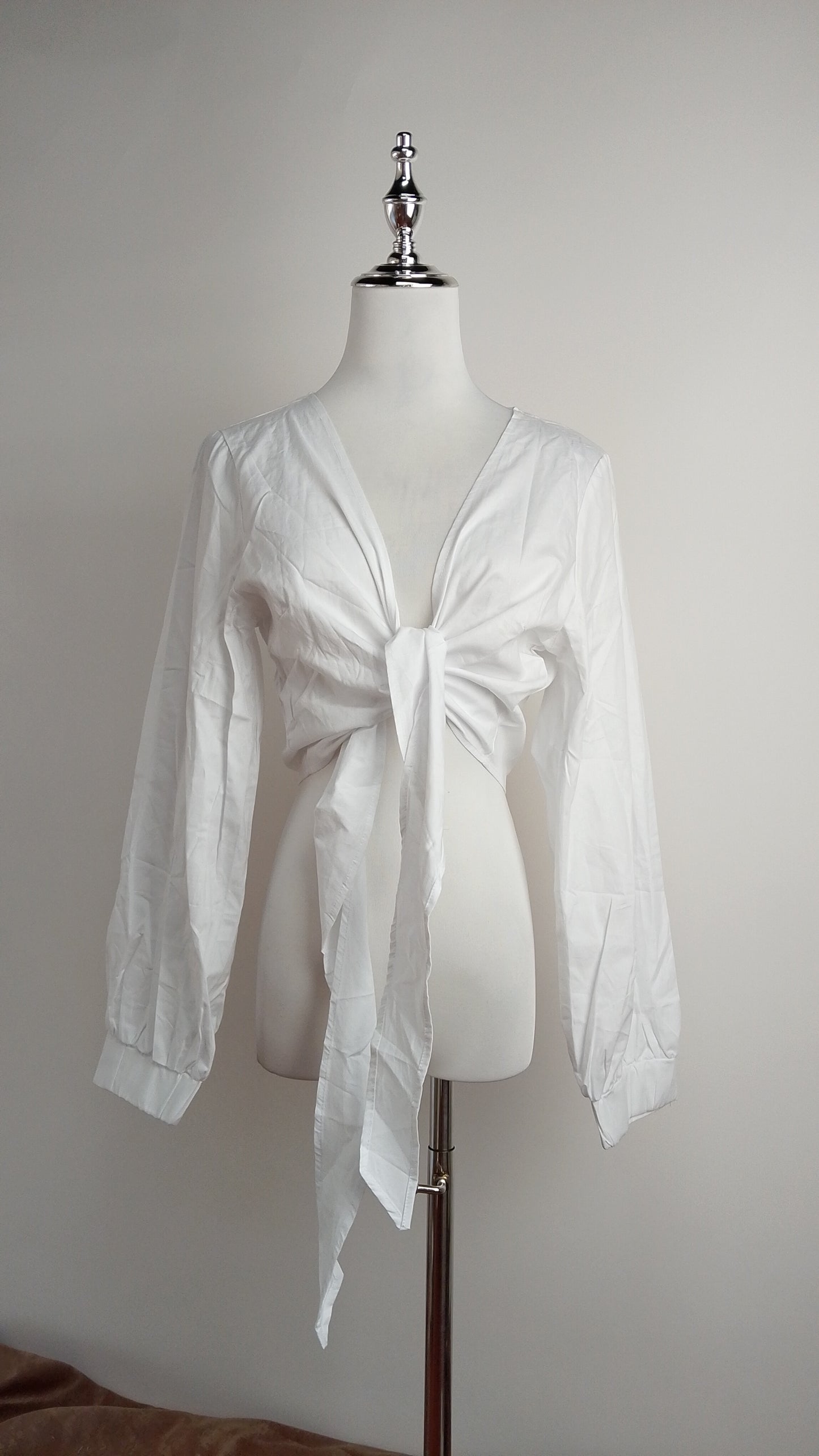 Blusa blanca lazo frontal casual / ANB32