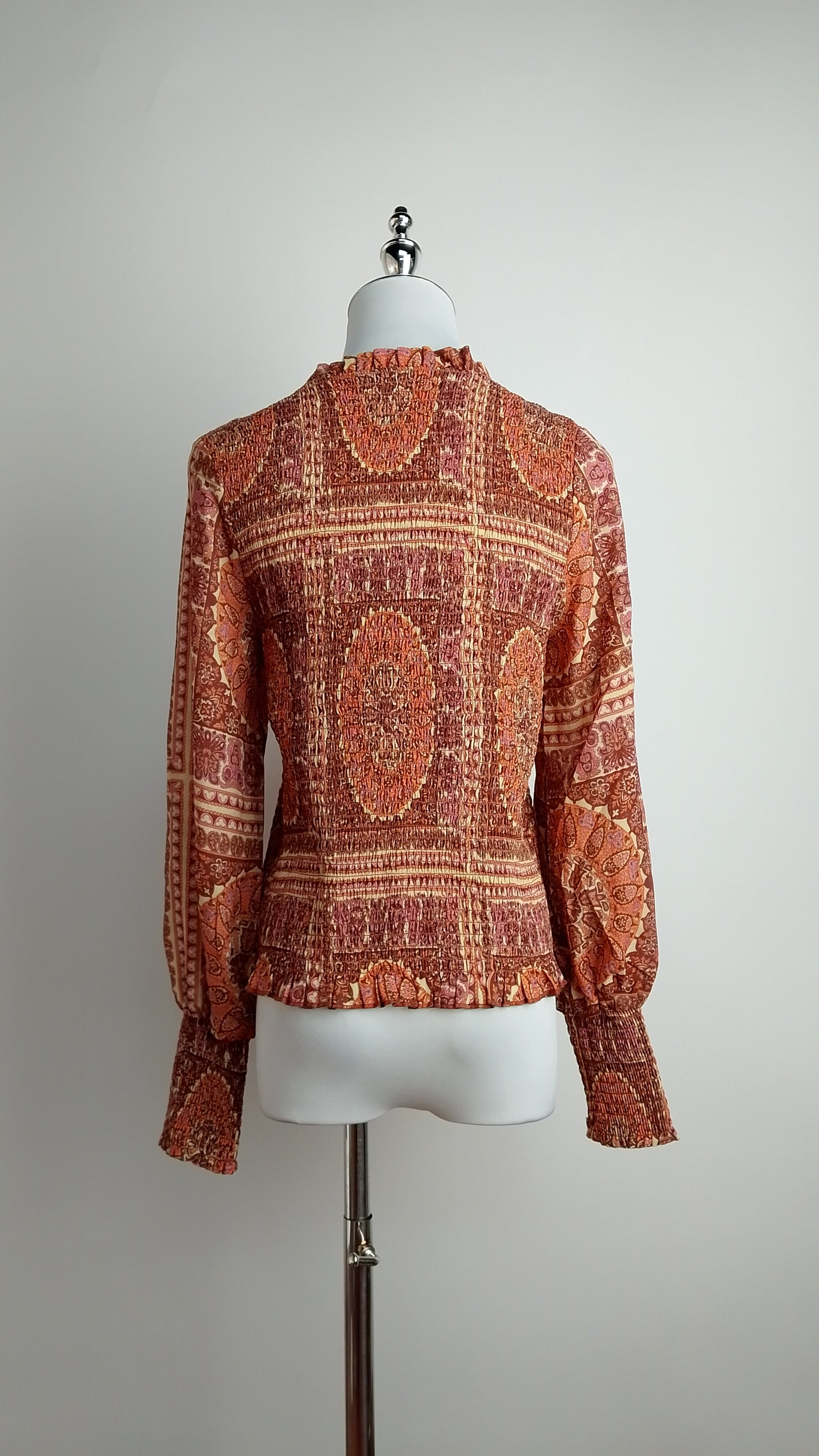 Blusa estampada tonos tierra / ANB25