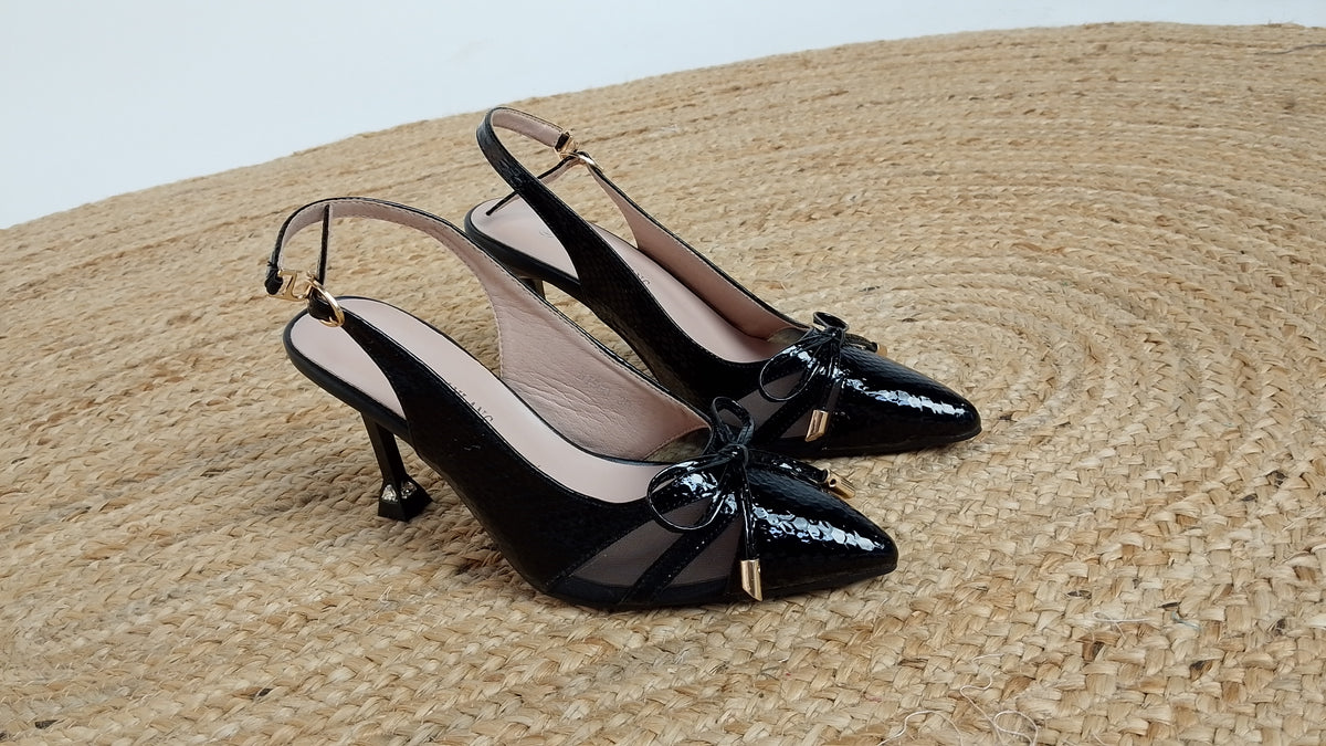 Tacones de Punta Contrastante / Z260132
