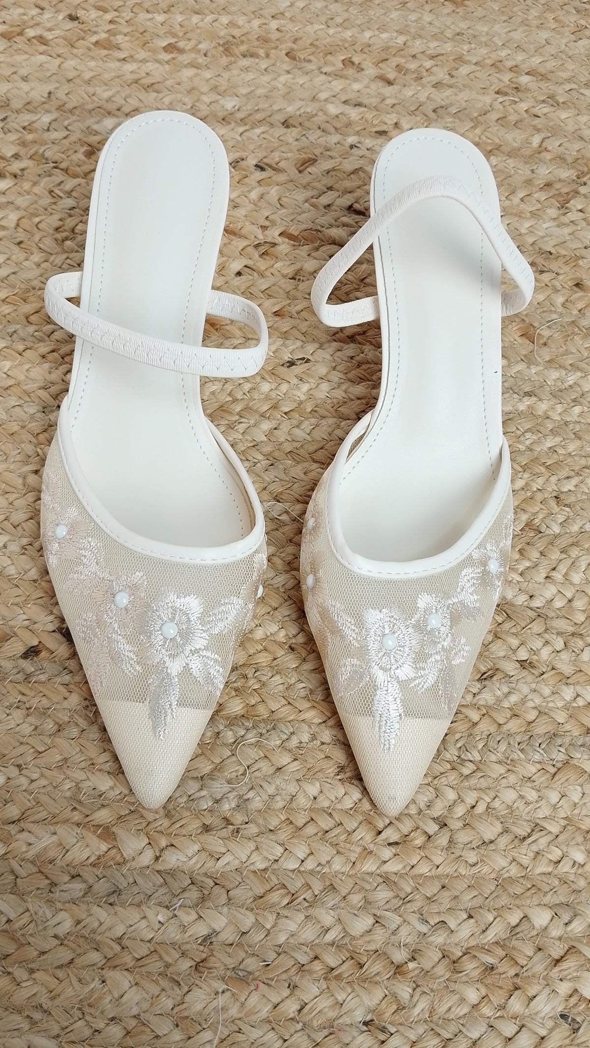 Tacones Blancos de Encaje / Z260129