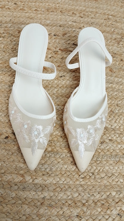 Tacones Blancos de Encaje / Z260129
