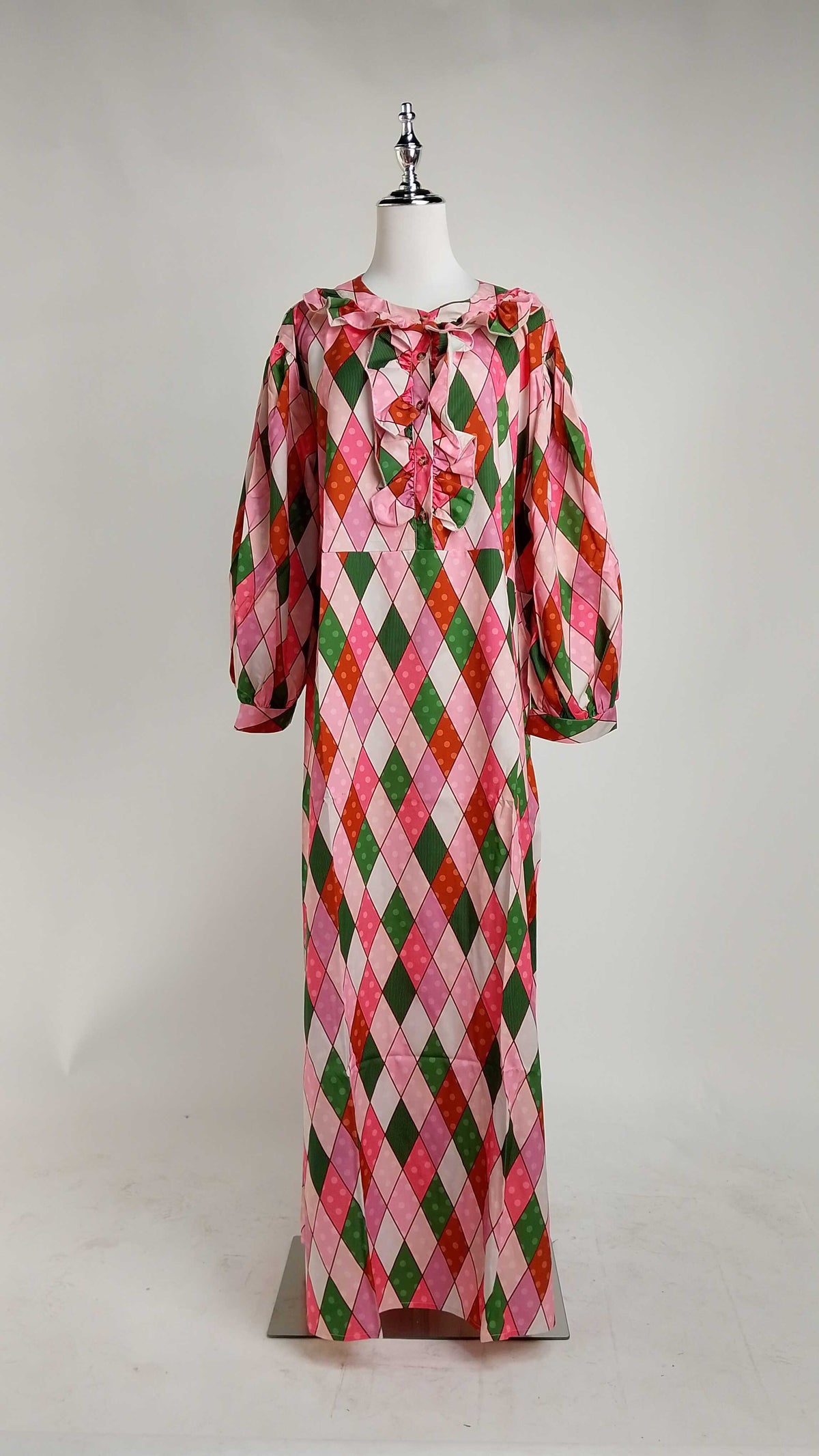 Vestido estampado con cuadros rosas y verdes AOMEI / AO91