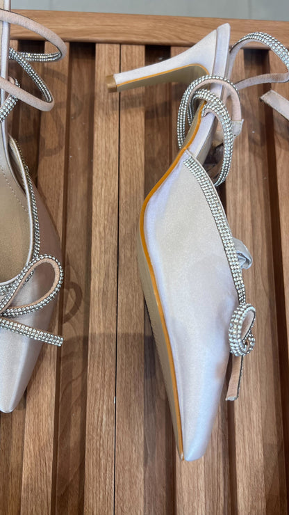 Zapatos Nude Chic con Lazo ZZ260103