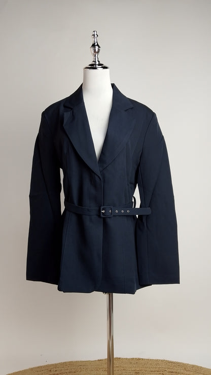 Blazer Azul Marino Elegante / ANBL2622