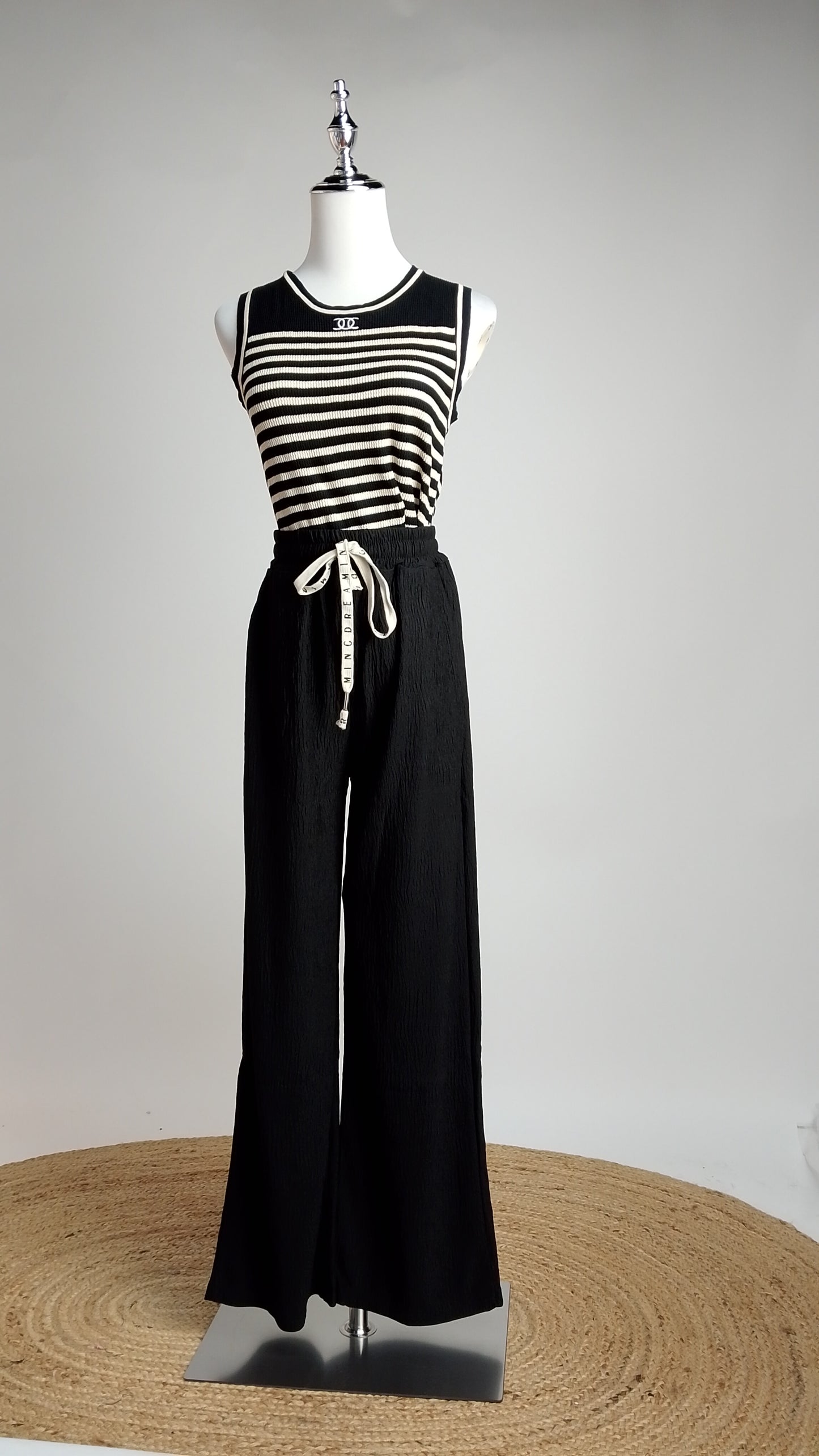 Pantalón Negro con Cordón / ANE1001-46