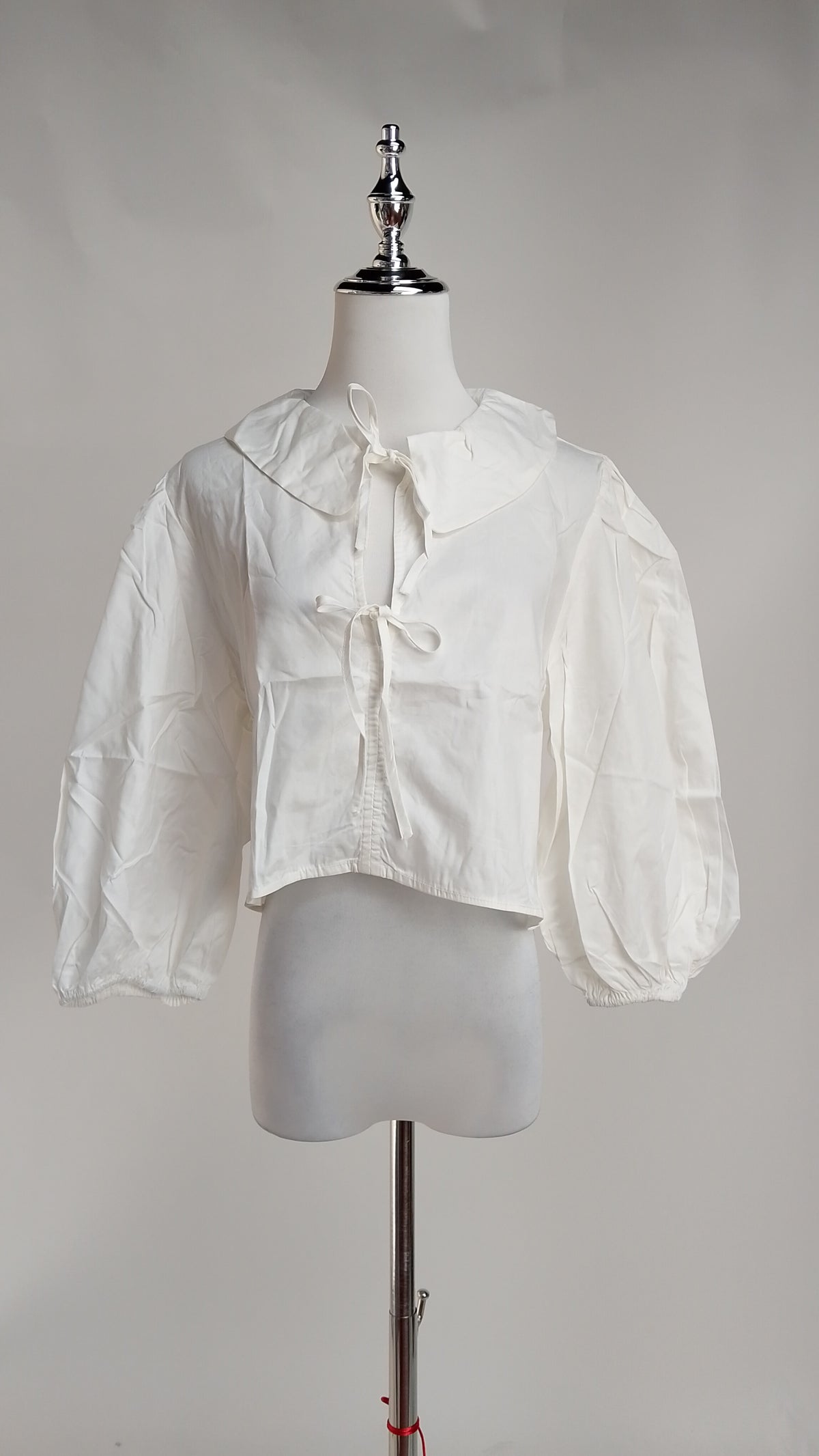 Crop Top Blanco Manga Abullonada / ANB26101