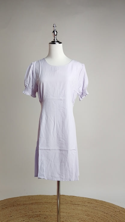 Vestido de Corte Recto / L66A