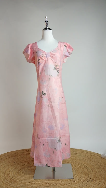 Vestido Midi Rosa con Volantes / L69A