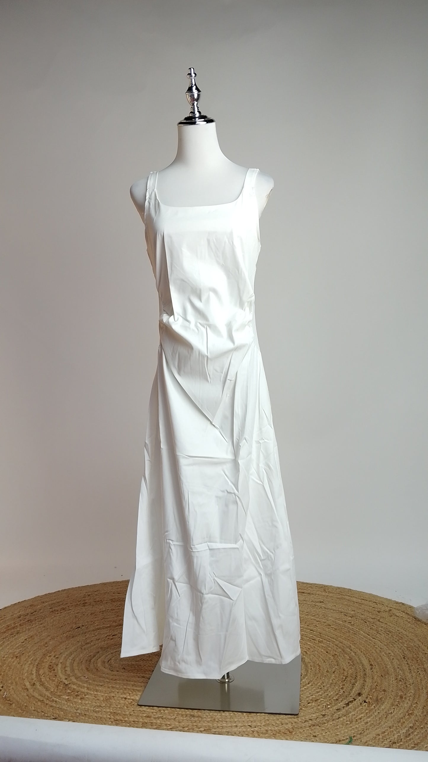 Vestido Blanco Minimalista Midi / L71A