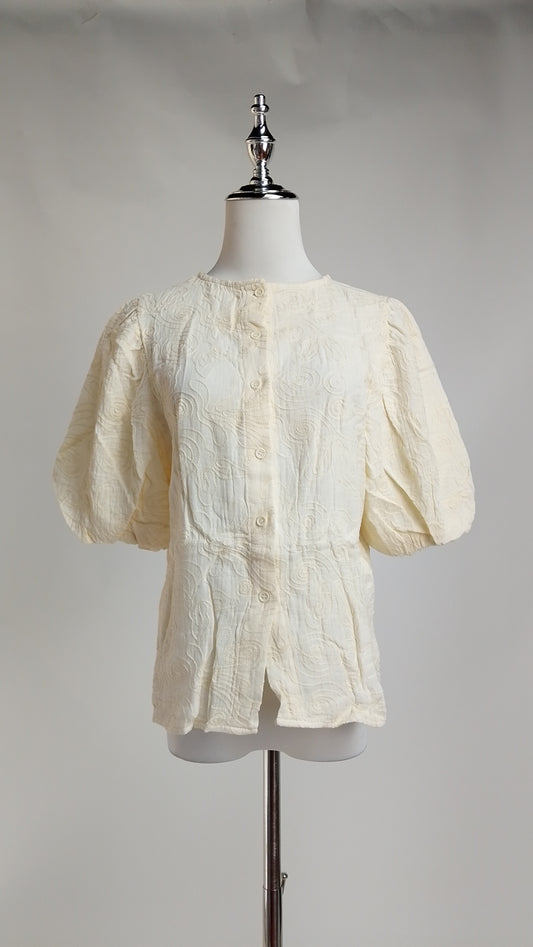 Outfits Crema y Blanco / CAS117