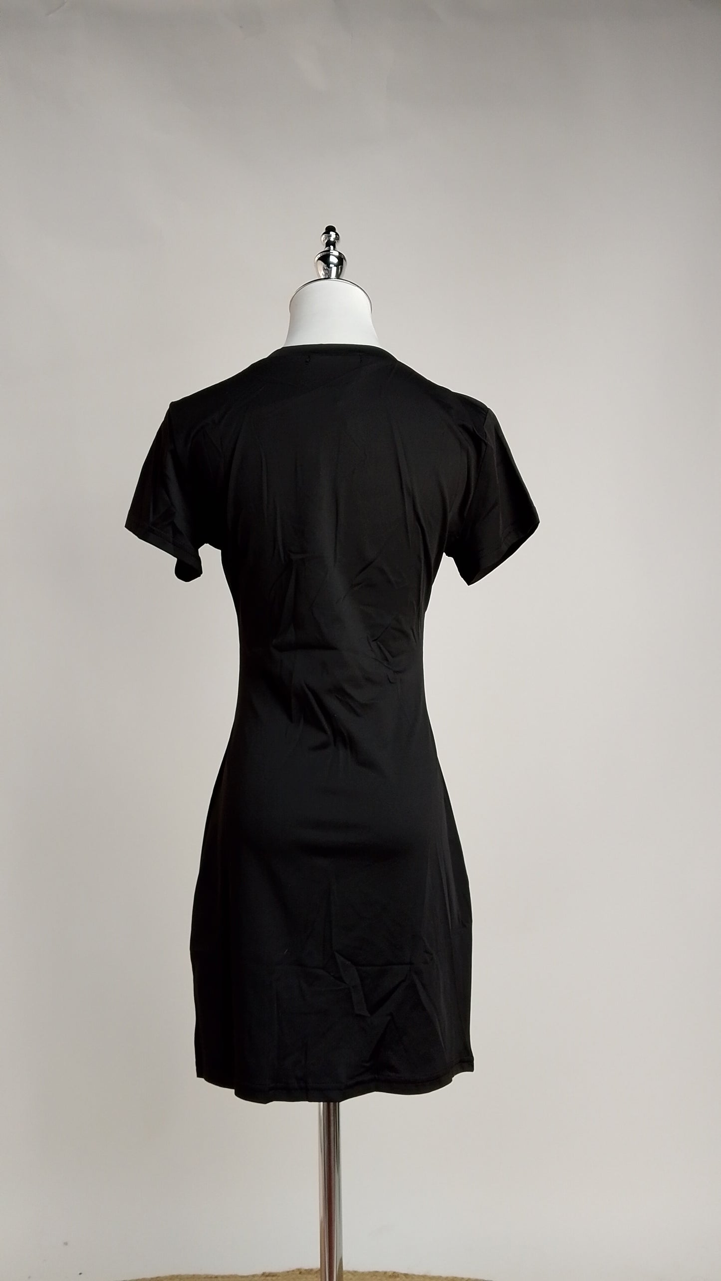 Vestido Negro Ajustado Corto / L96A