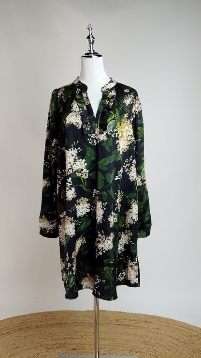 Vestido Floral Oscuro Elegante / NOB22