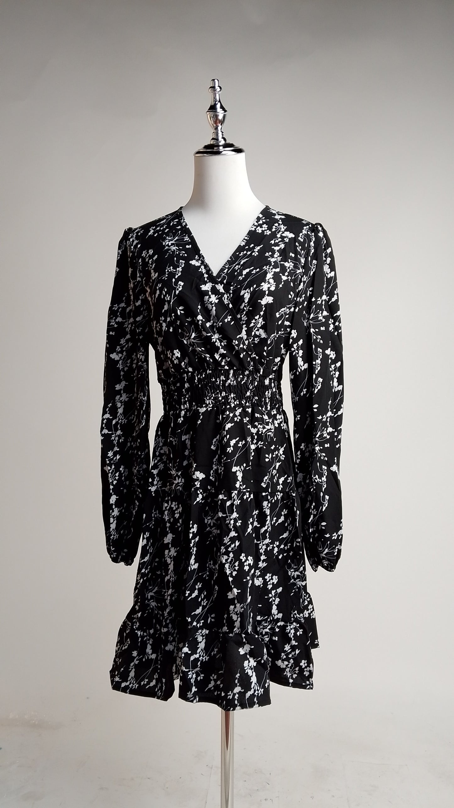 Vestido Negro Floral / SH106