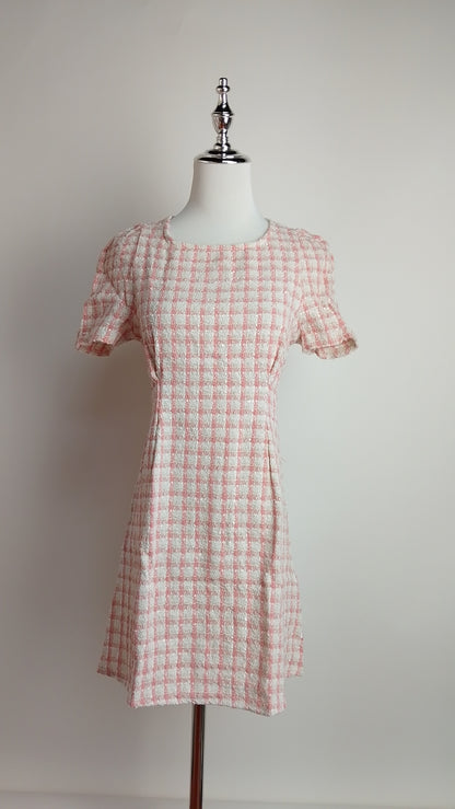 Vestido de cuadros rosa / L52A