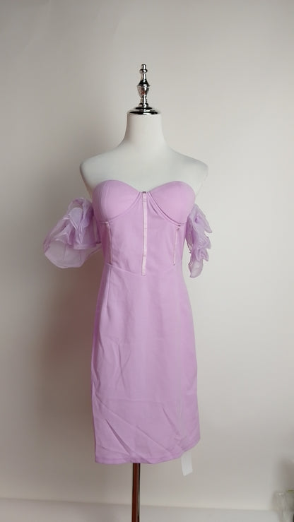 Vestido lila con mangas / UV45