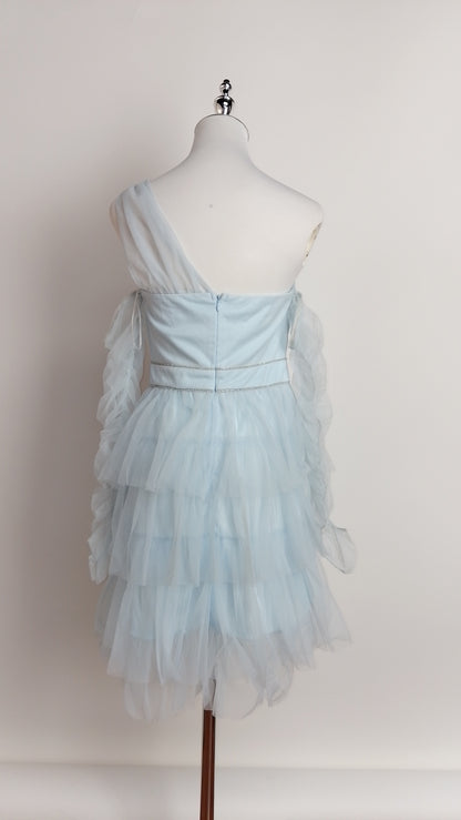 Vestido azul pastel capas / UV54