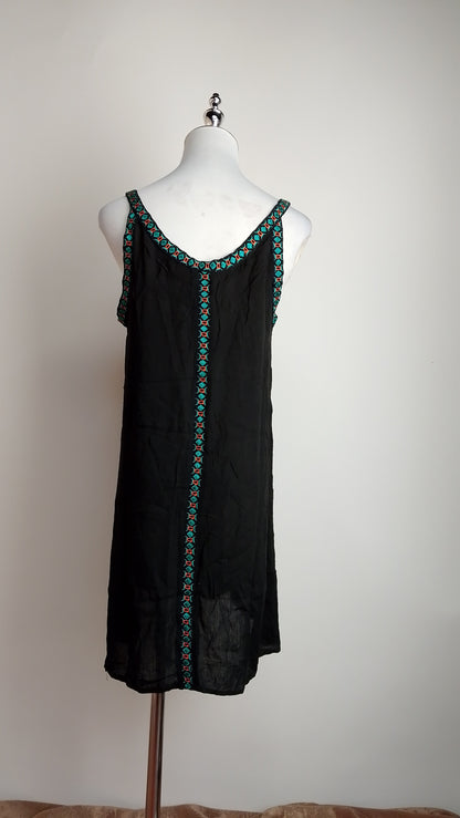 Vestido Floral Nocturno / ANU34