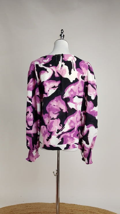 Blusa Floral Morada Elegante / NOB01