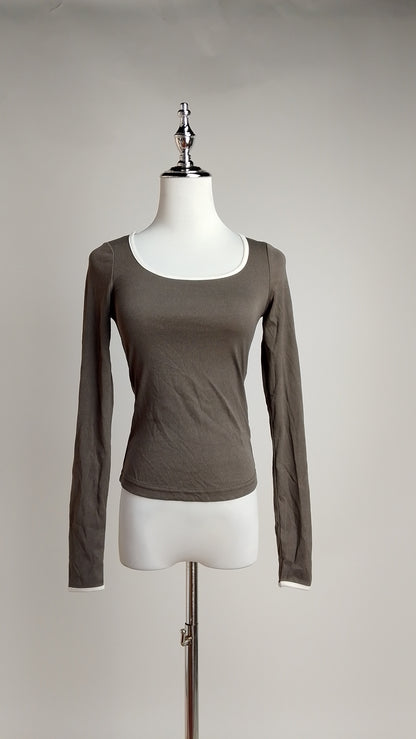 Blusa Básica Ajustada / NOB09