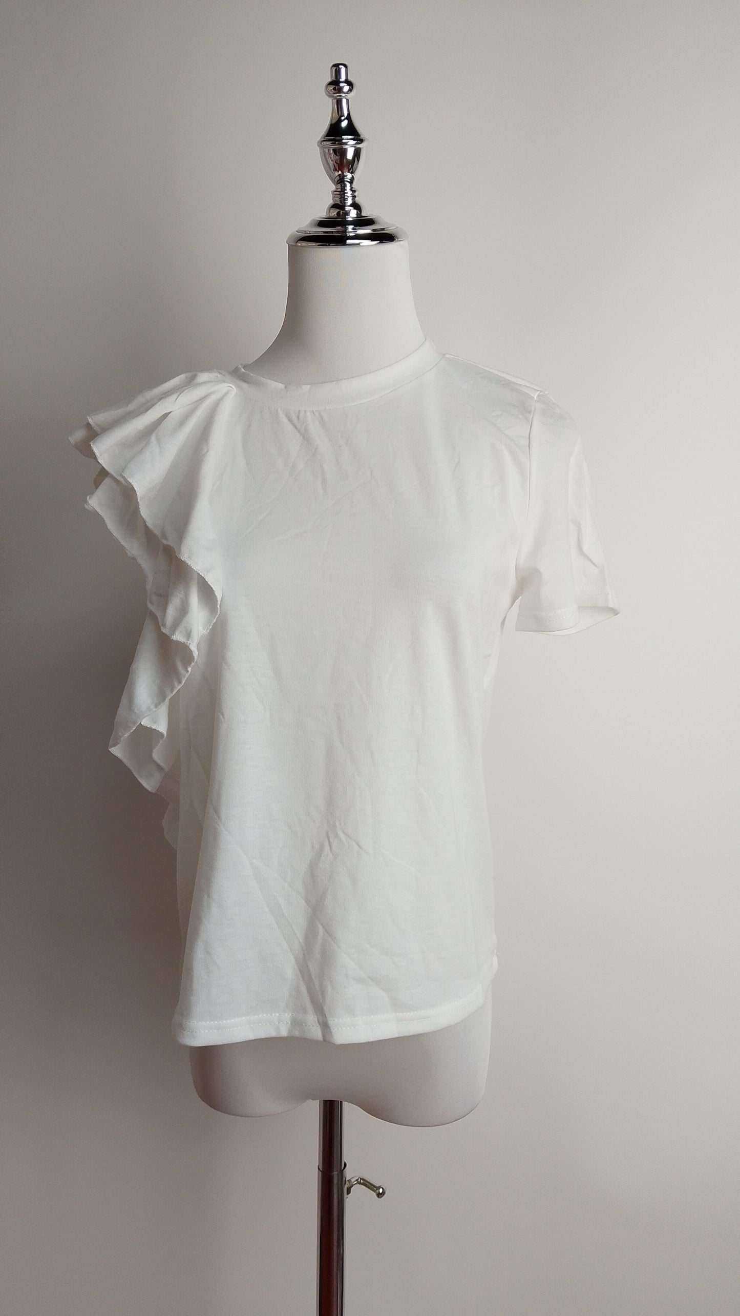 Camiseta blanca casual / L40A