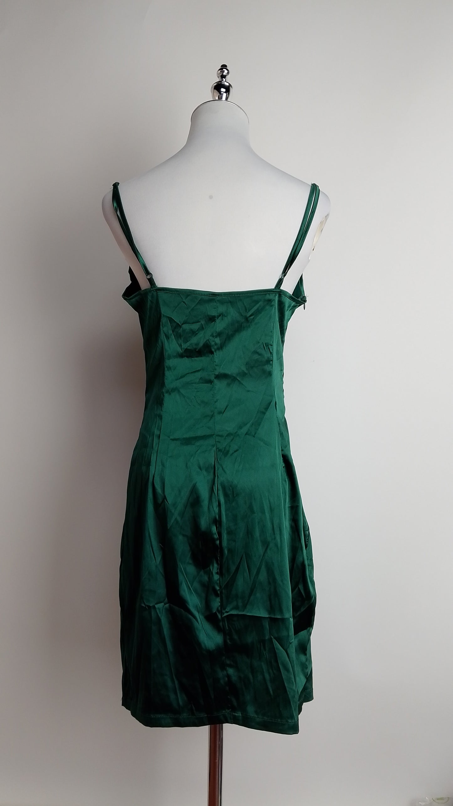 Vestido corte medio / SH48