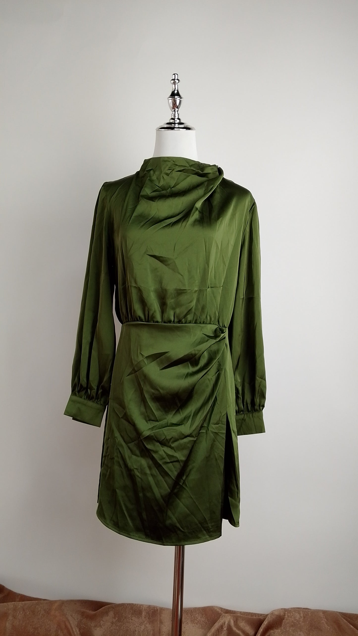 Vestido Verde Militar / ANU12