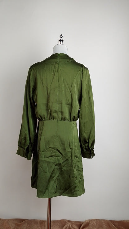 Vestido Verde Militar / ANU12