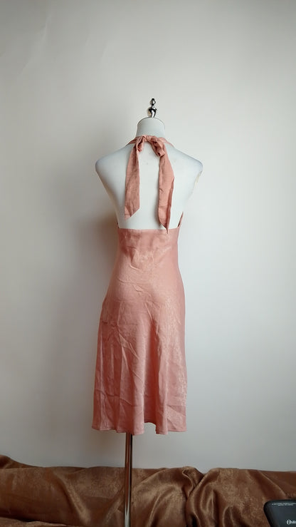 Vestido Satinado Nude / ANU50