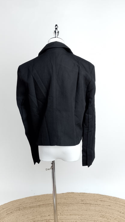 Blazer Negro Minimalista Elegante / ANBL2659