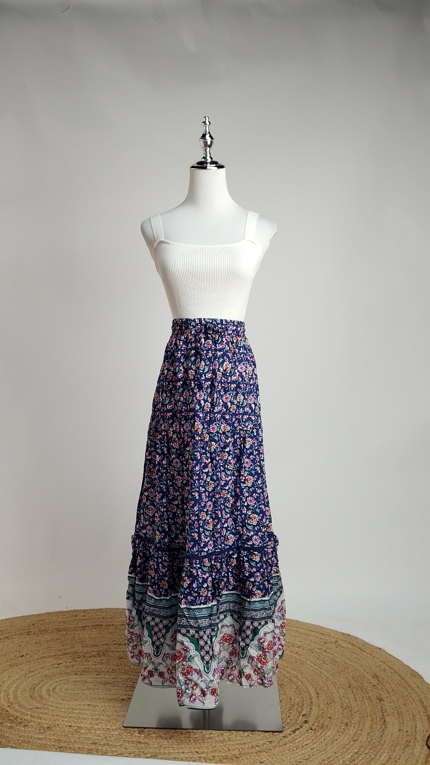 Falda Bohemia Oscura Estampada / ANF06