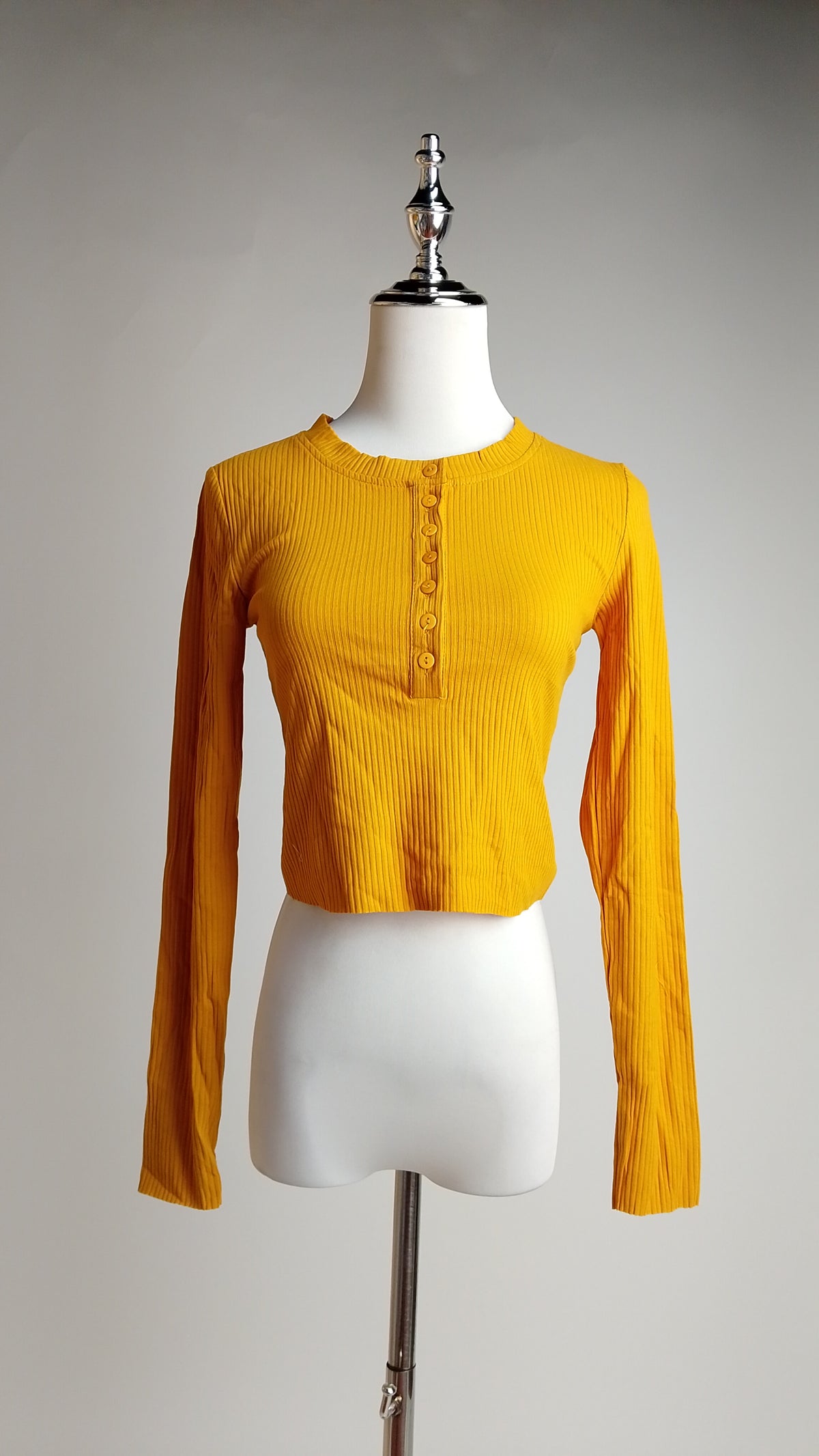 Blusa Amarilla de Manga Larga / ANB26064