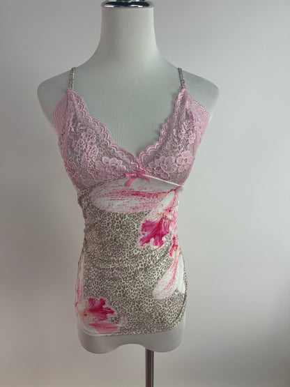 Blusa sin mangas blanca con flores rosadas SH30 Betzy