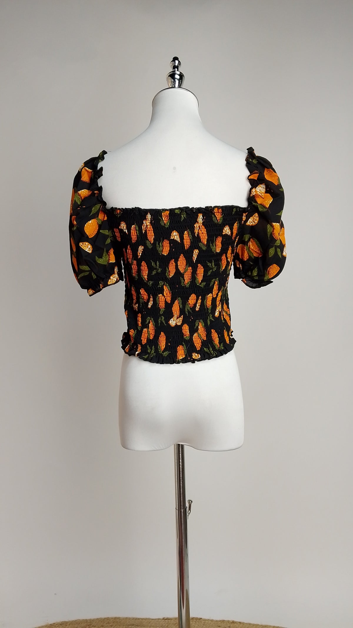 Blusa Negra con Detalles Naranja / ANB26061