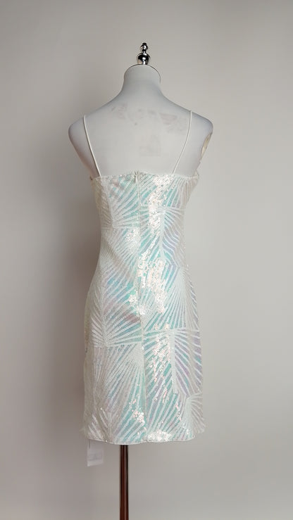 Vestido blanco metálico con abertura / UV17