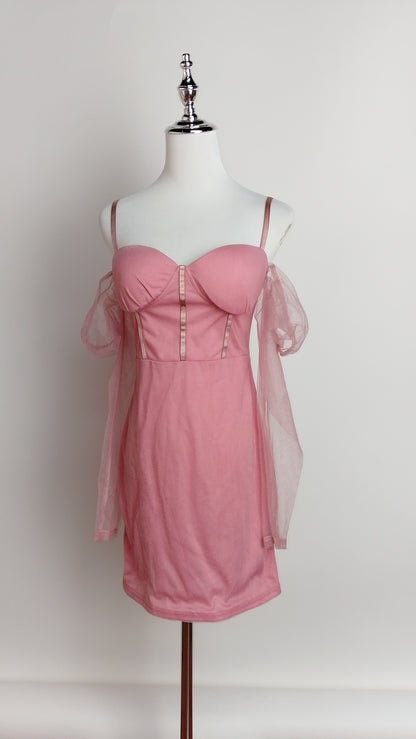 Vestido rosado corto tul / UV59