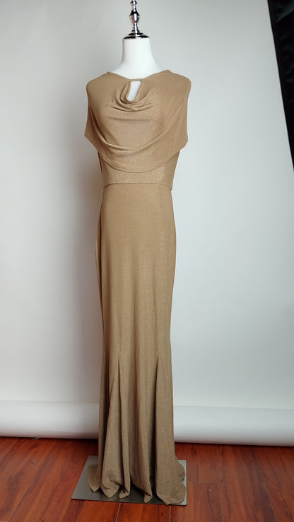 Vestido dorado / UV66