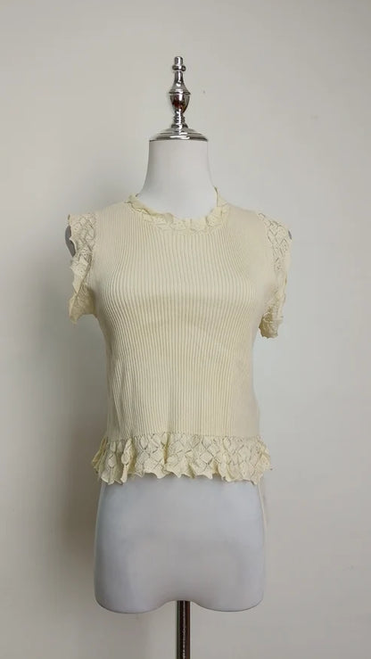 Top Beige con Volantes /OUTEV168