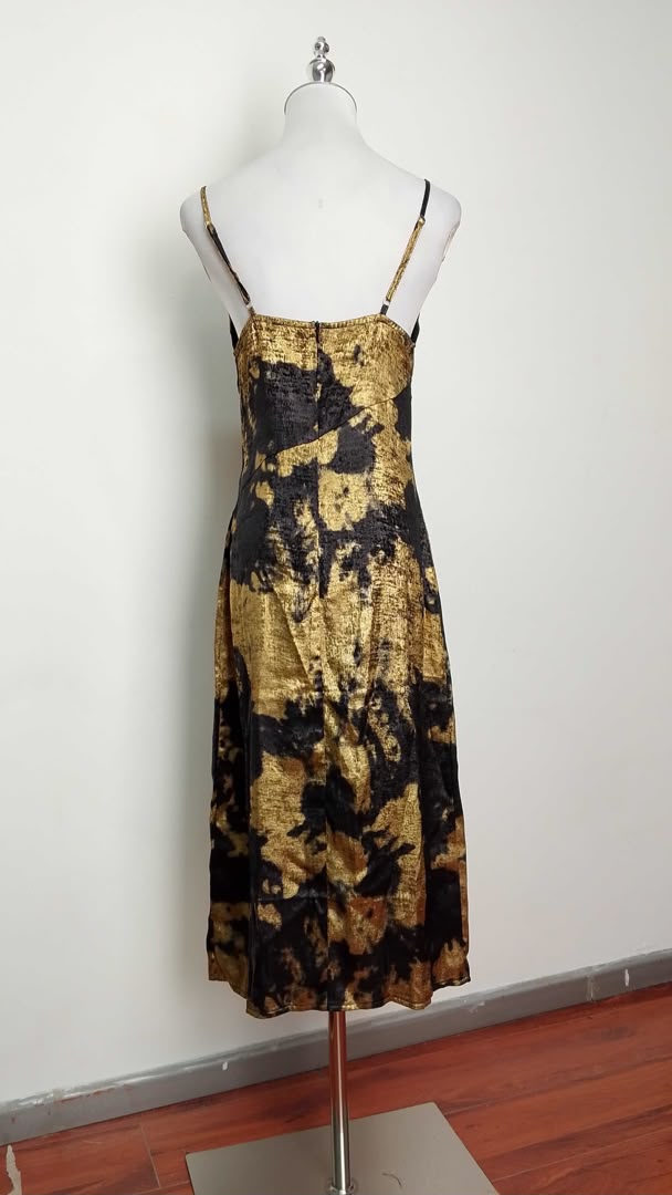 Vestido Dorado y Negro / V198