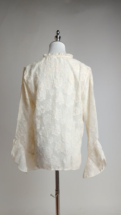 Blusa Blanca con Volantes / ANB26074