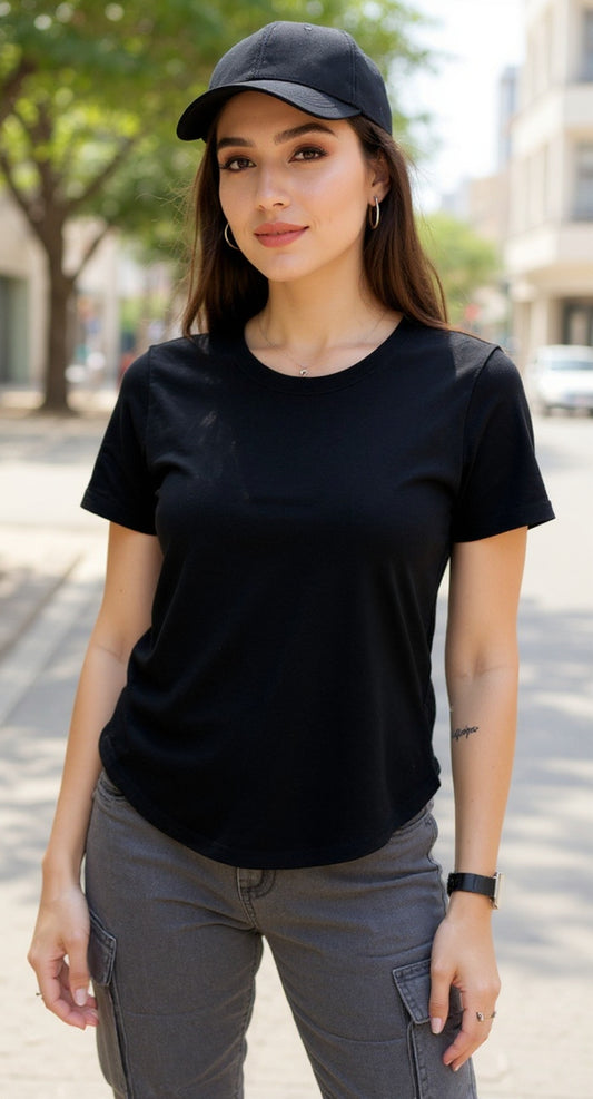 Camiseta negra básica / P266 image 0