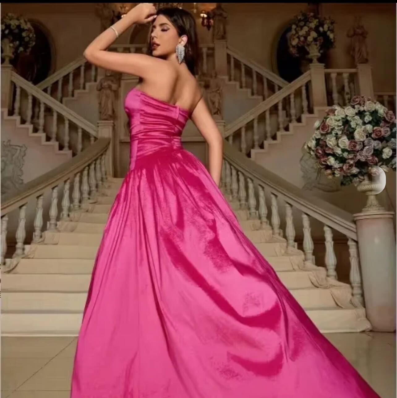 Vestido Largo con Abertura y Cola Fluida / V306 image 1