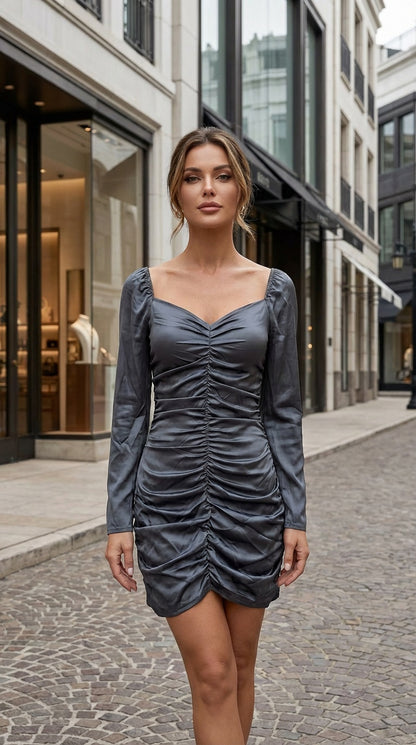 Vestido gris corto drapeado / UV87