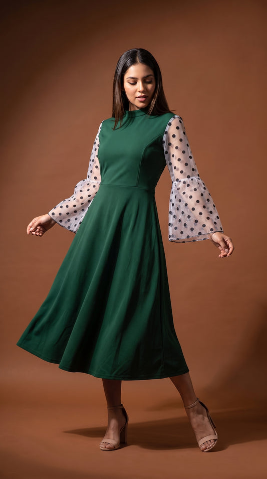 Vestido con mangas lunares / AO114