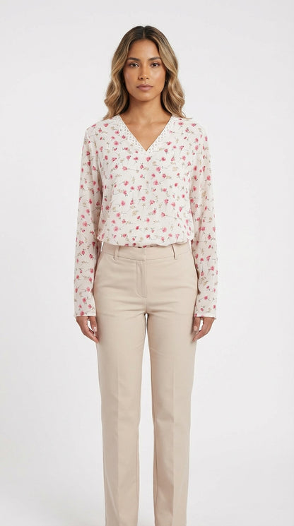 Blusa blanca floral delicada / L48A