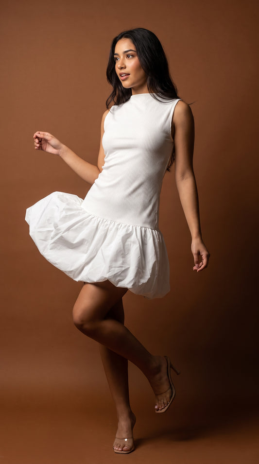 Vestido corto blanco fluido / ANV98