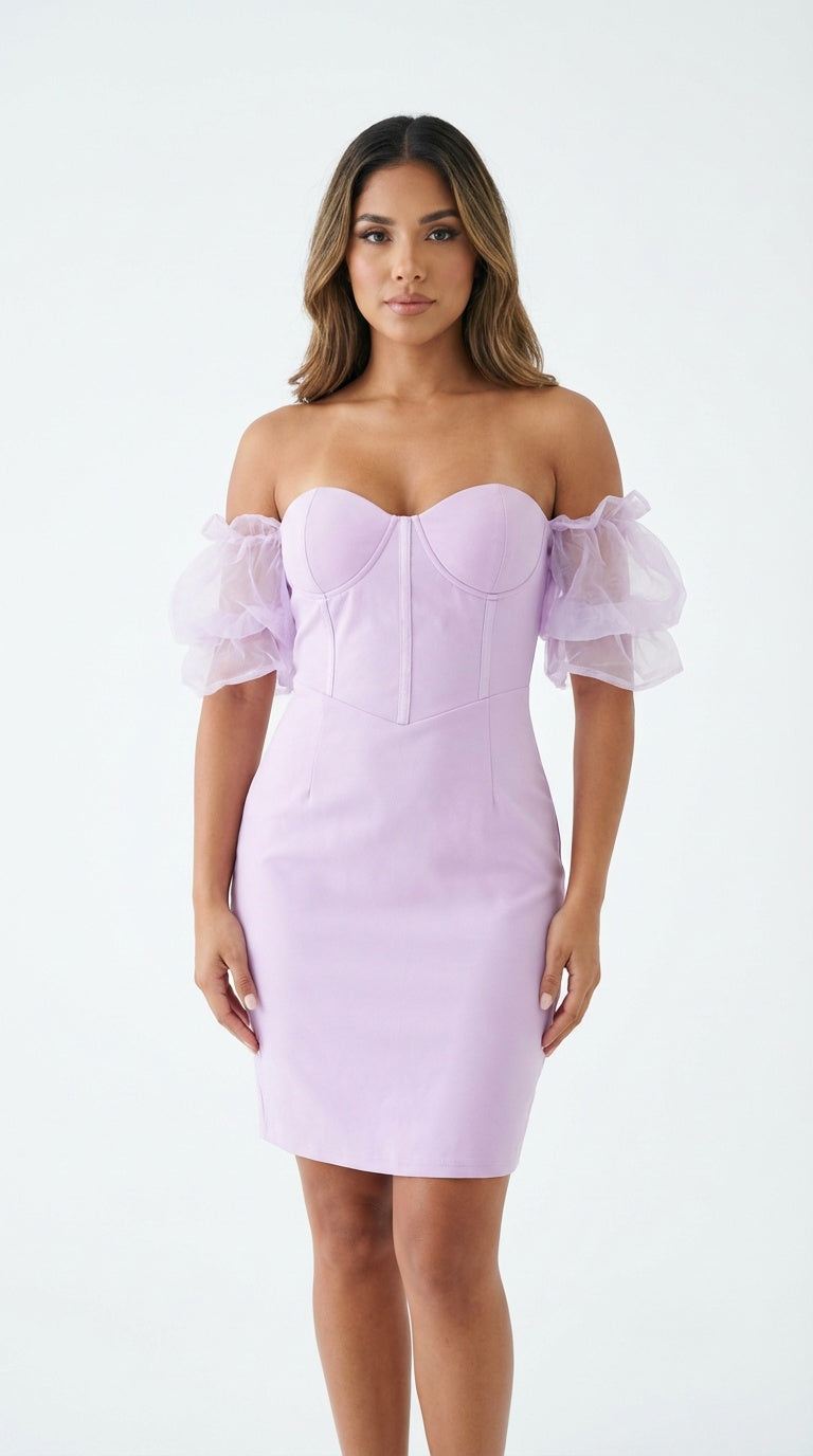 Vestido lila con mangas / UV45
