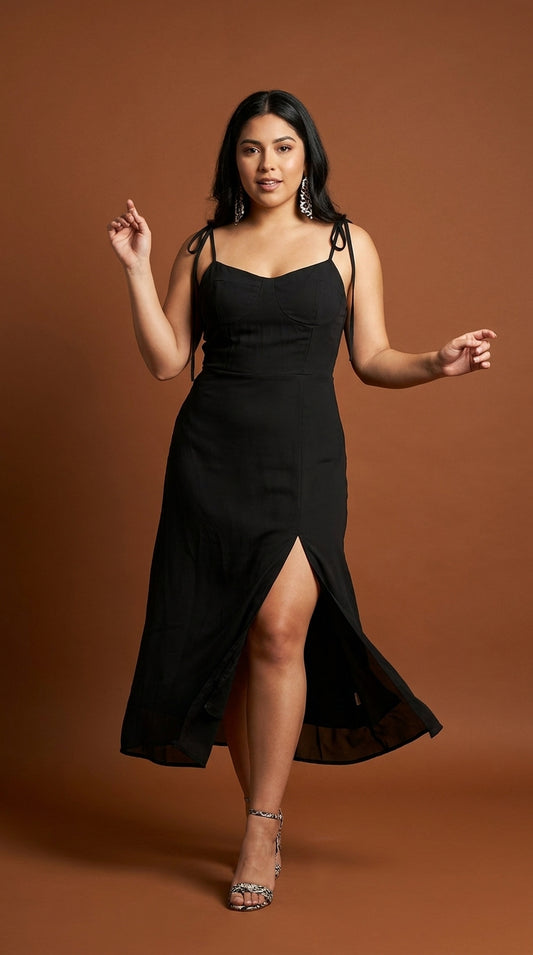 Vestido negro con tiras ajustables / ANU37