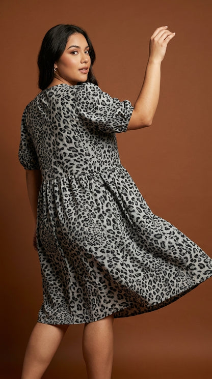 Vestido Corto Urbano / SH72